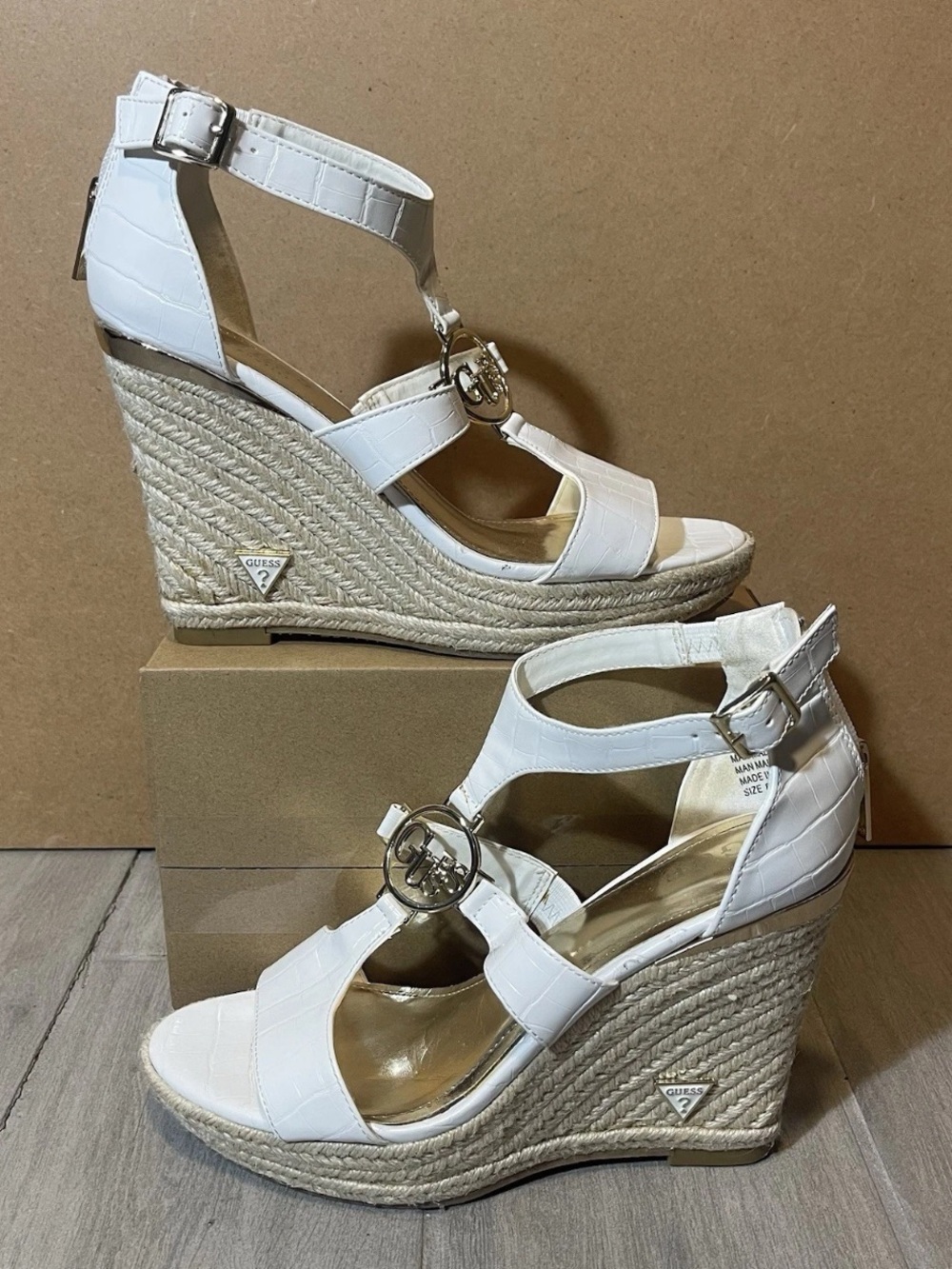 Guess Jessa White Croc Embossed Wedge Sandals Women’s Size 8 Espadrille Heel